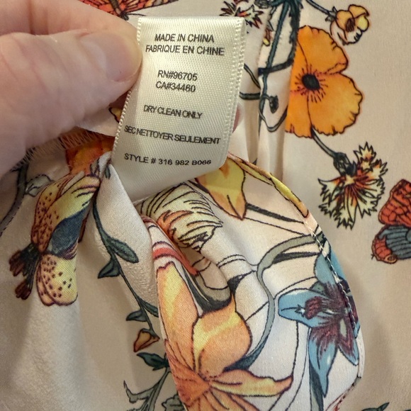 Rebecca Taylor Floral Blouse, Size 4 - Picture 10 of 10